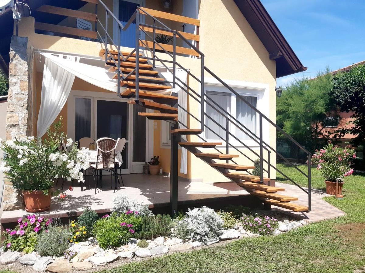 Cs&M Vendeghaz Gyenesdias Villa Exterior photo